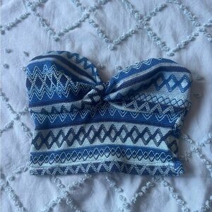 Blue patterned knit tube top